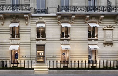 paris montaigne fendi|montaigne paris boutique.